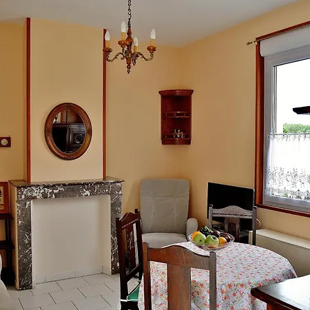 La Maison D'arthur Et Armelene Ferienhaus